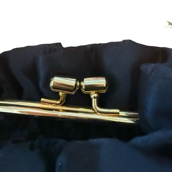 Elegant Black Silk Type Fabric Evening Bag metal closure - Picture 3 of 5